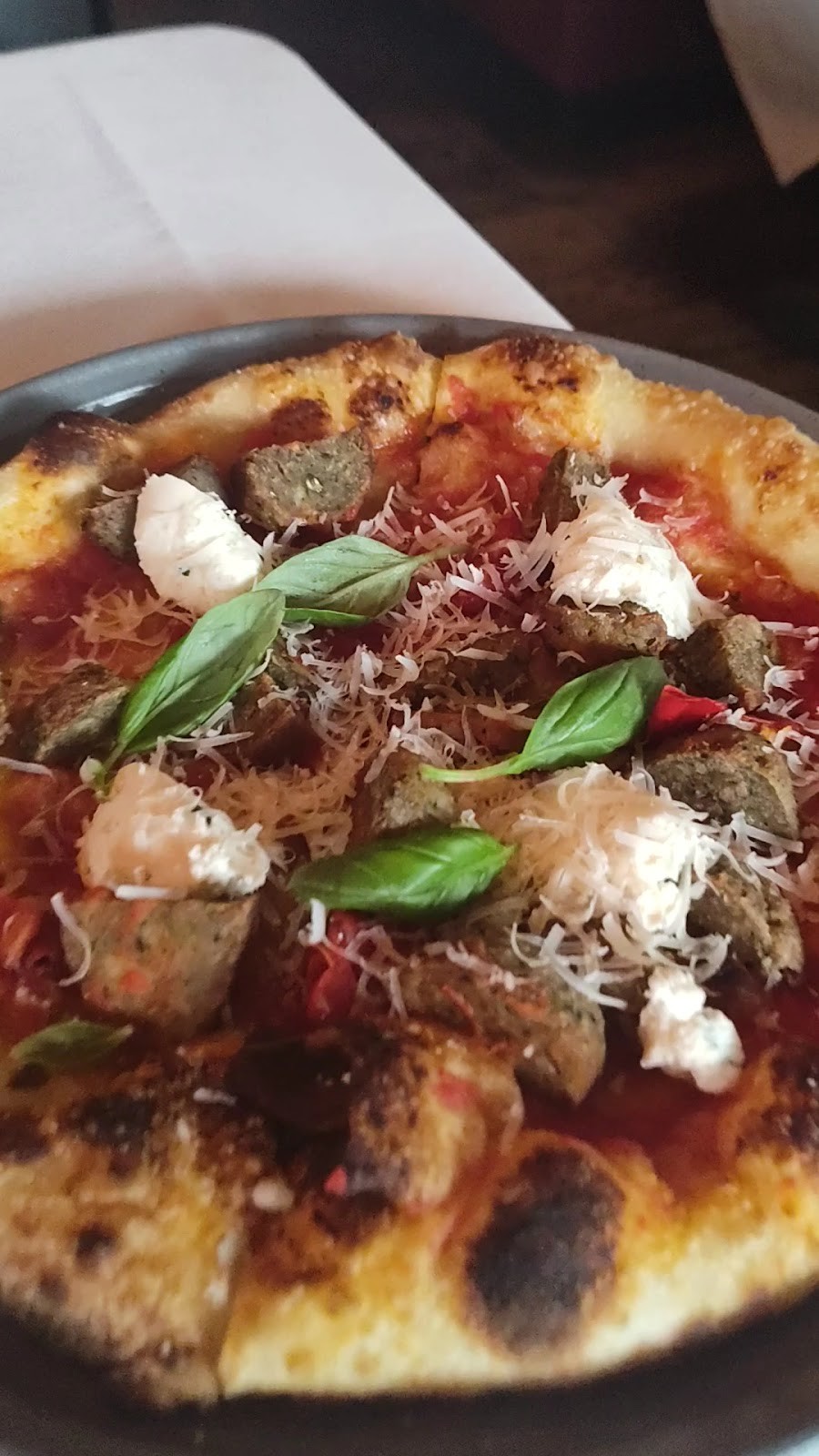 Crossroads Kitchen: food & drinks
