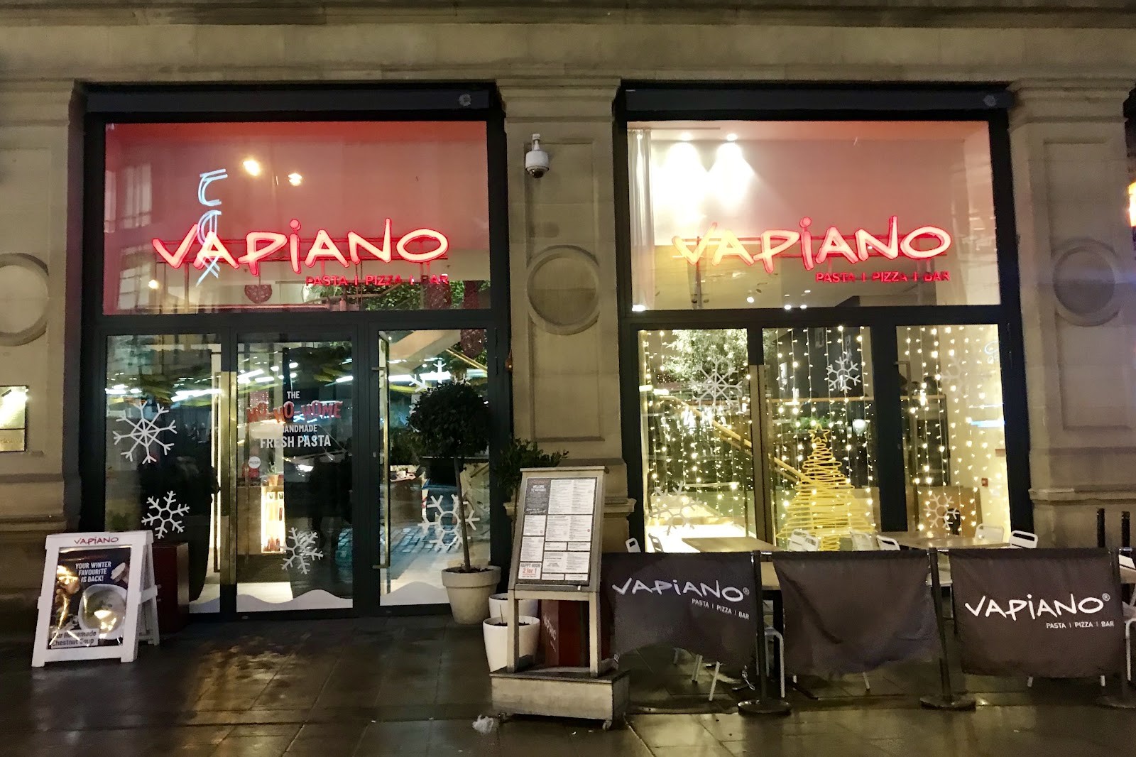 Vapiano Manchester: the place