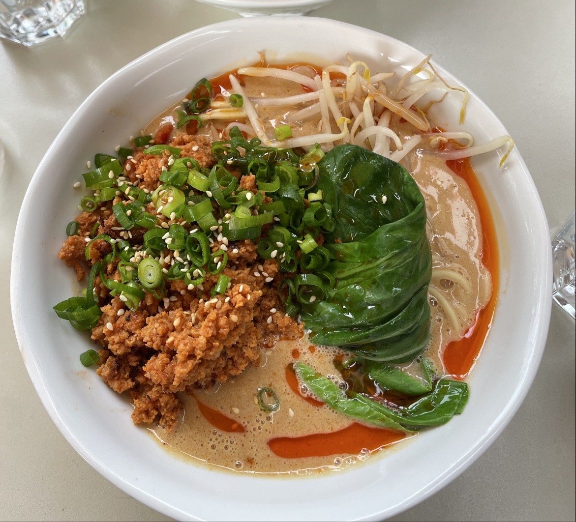 Vegan Ramen Shop Muranów: food & drinks
