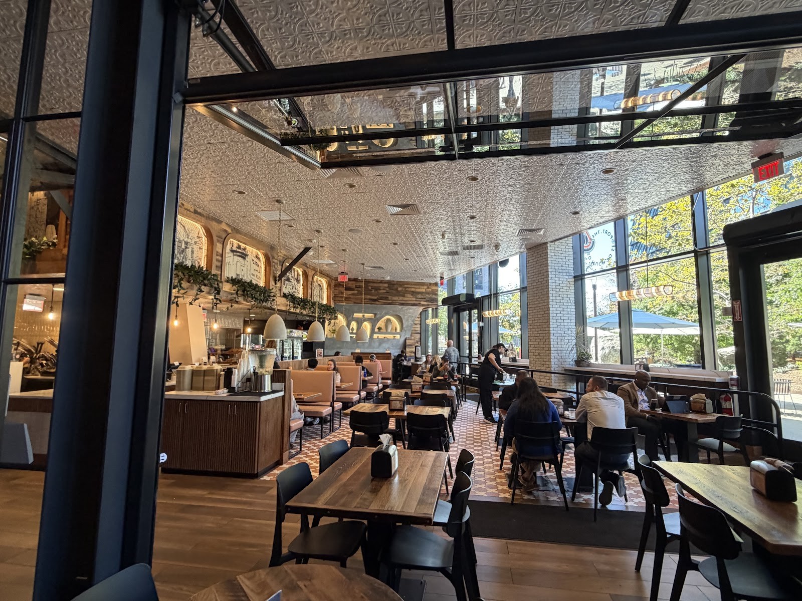 Pressed Cafe Seaport: the place