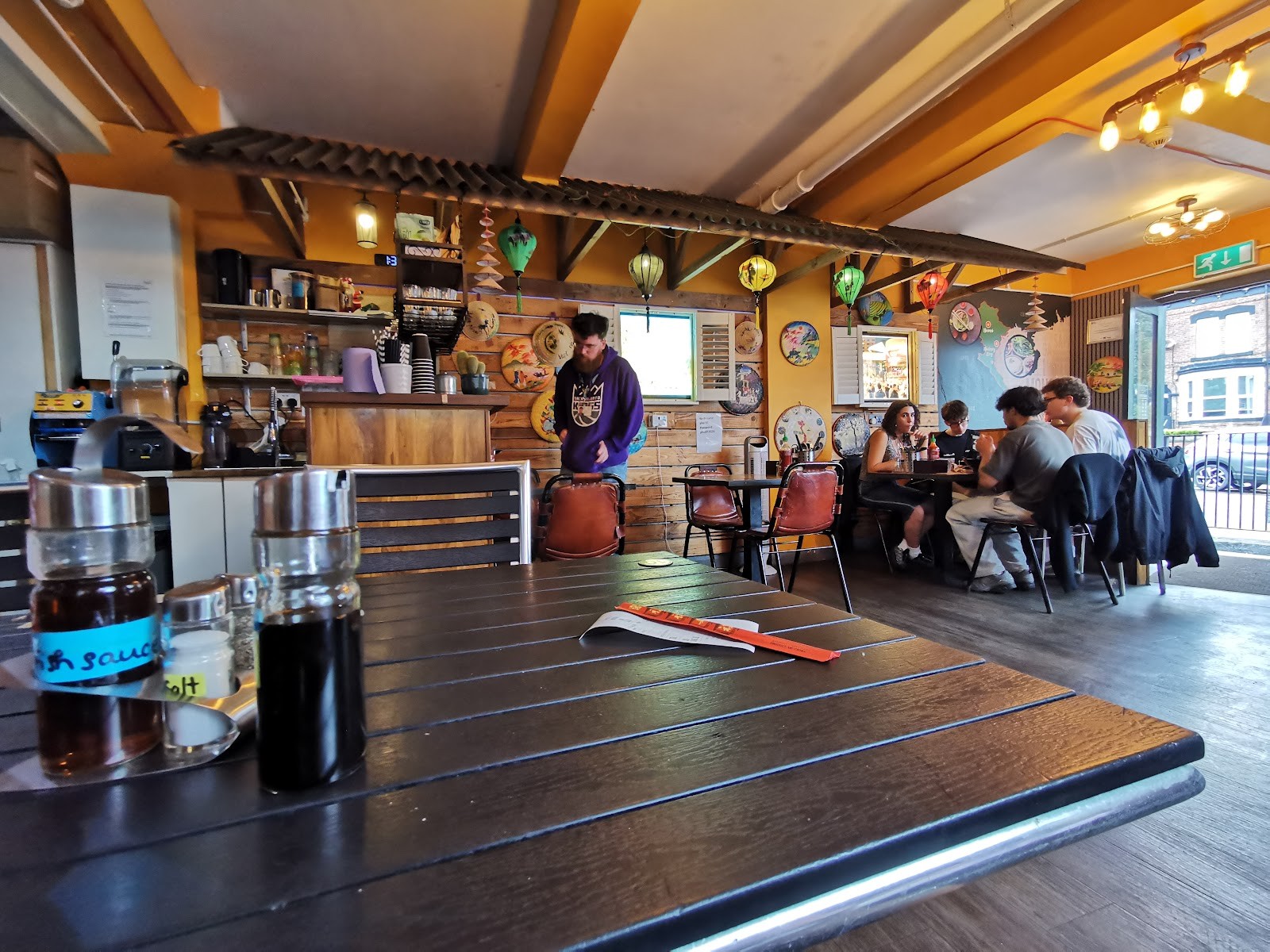 Pho 37 Headingley: the place