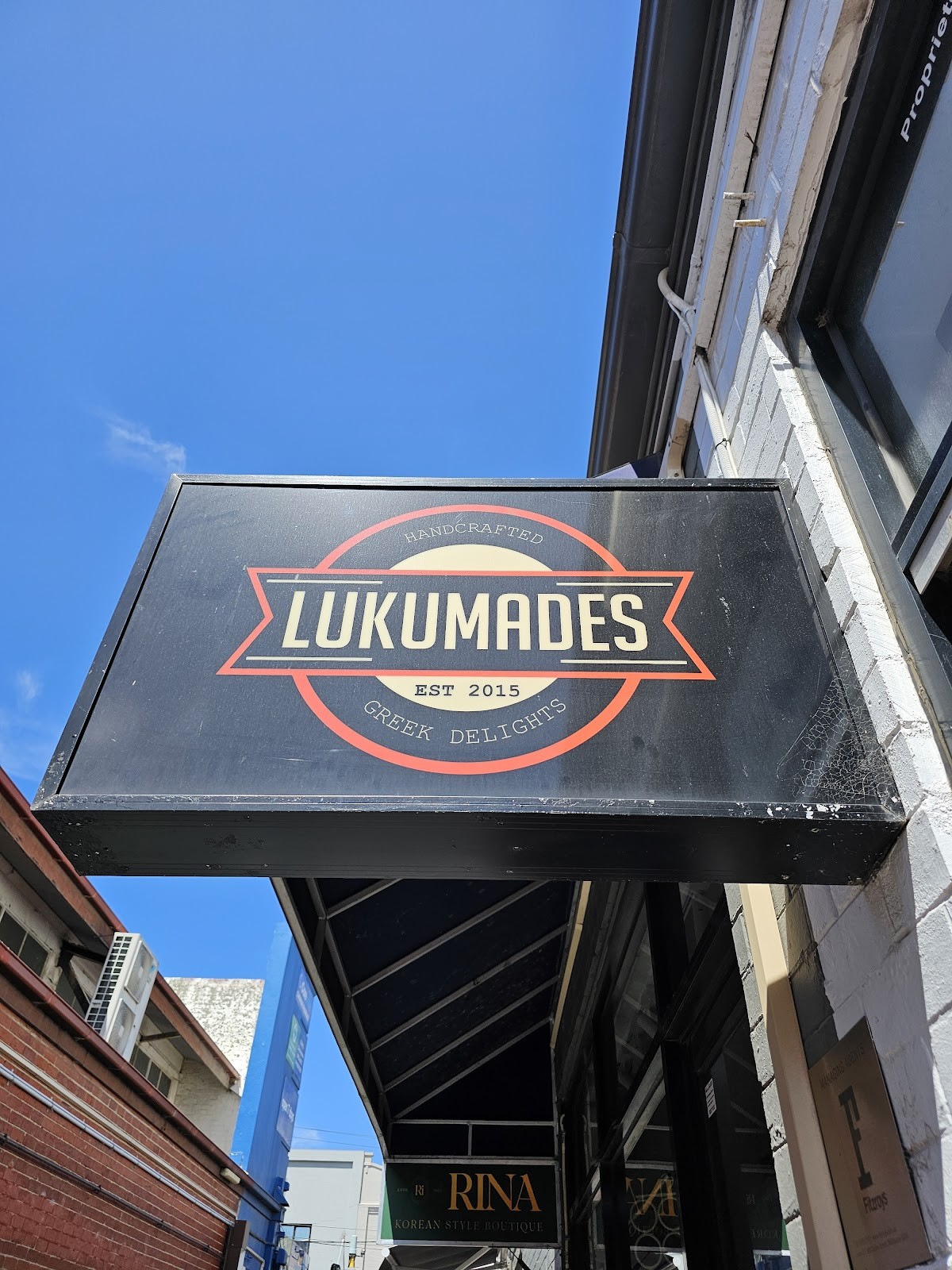Lukumades Carnegie: the place