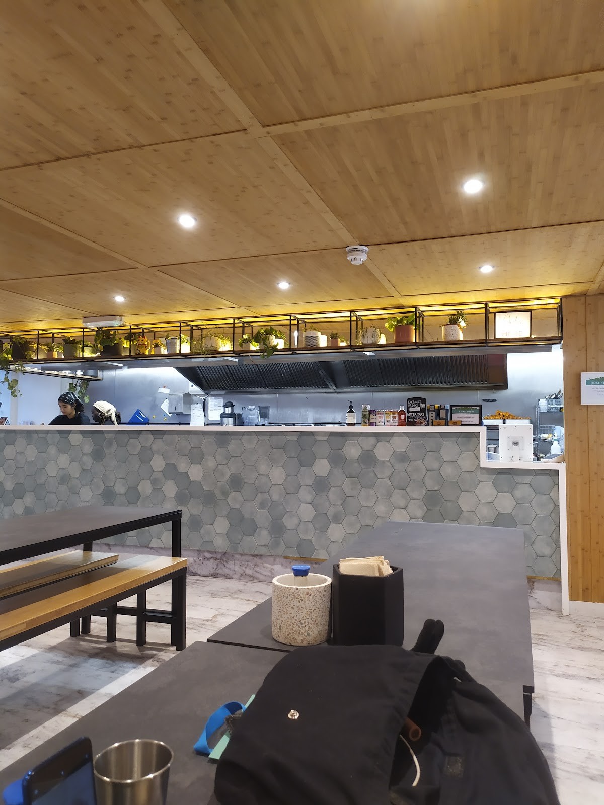 Happy Maki - Sushi Burritos & Bowls: the place