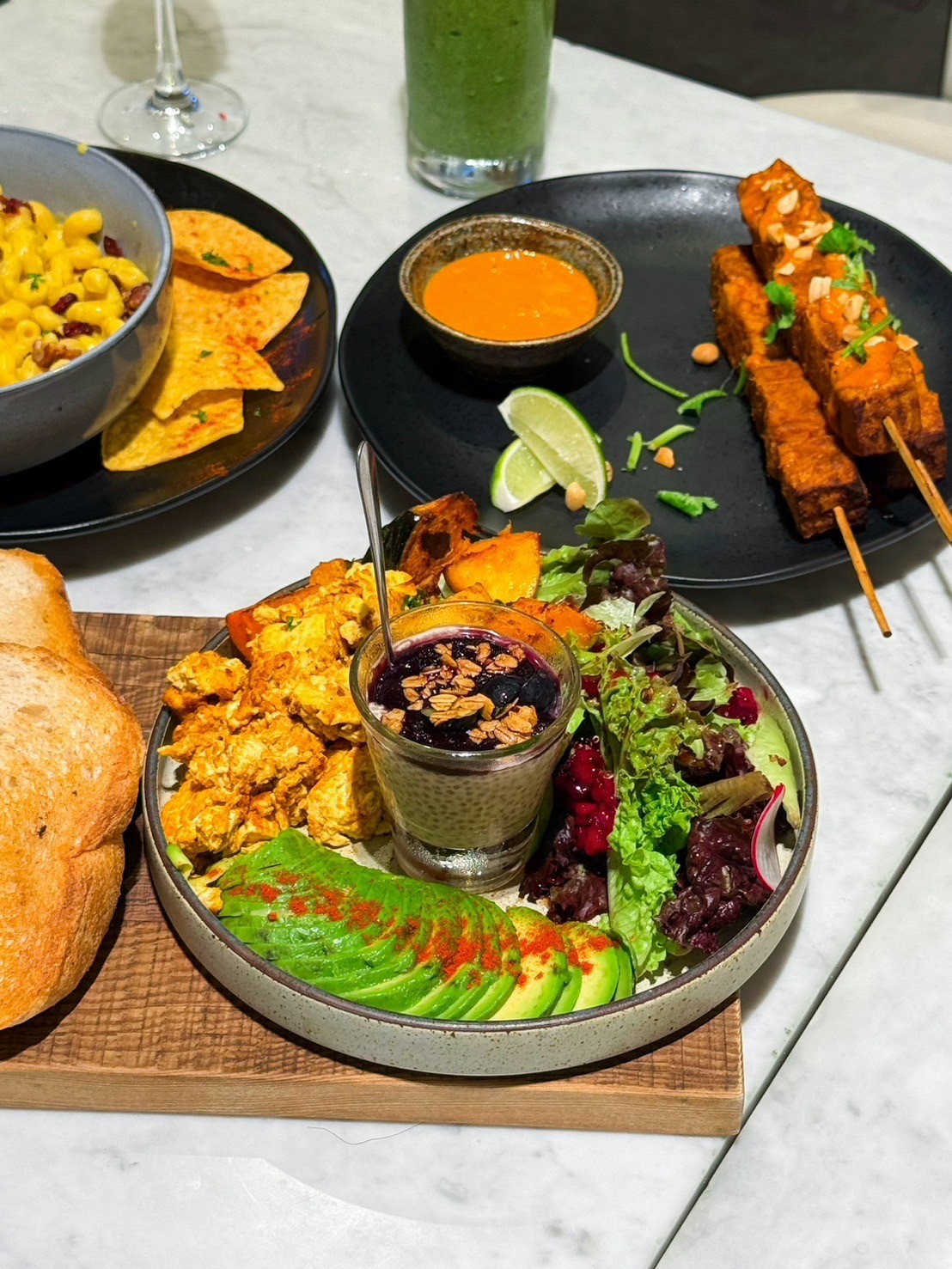 Herbivore 信義A4店: food & drinks