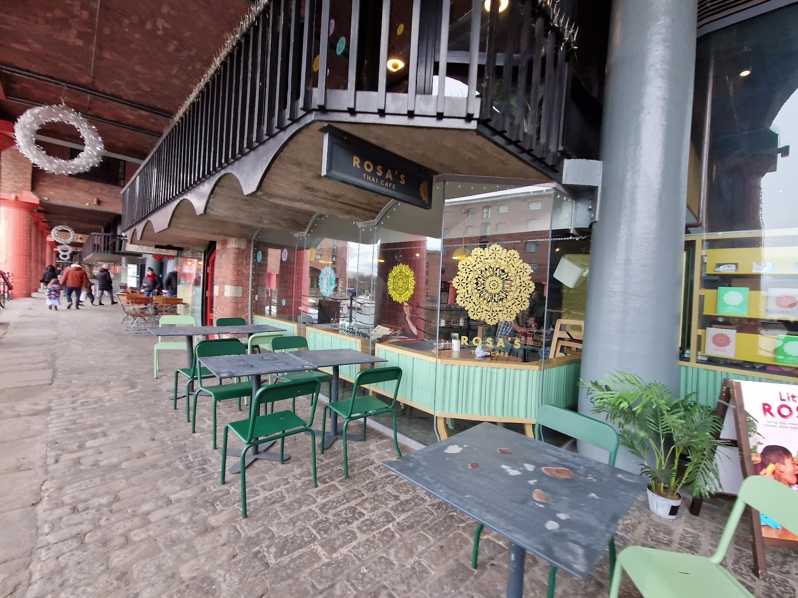Rosa's Thai Cafe: the place