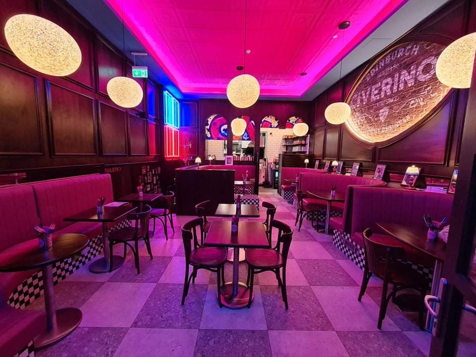 Civerinos Hunter Square (the original): the place
