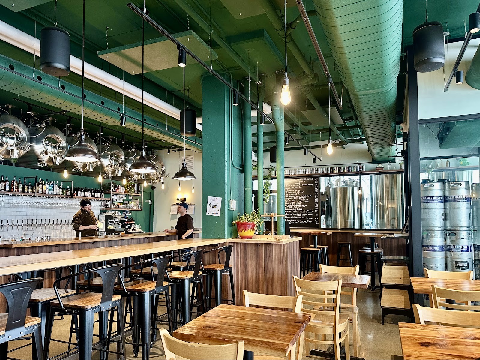 La Chope Angus - Brasserie Artisanale: the place