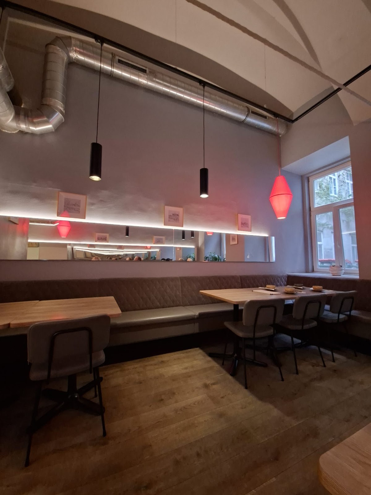 CHINA KITCHEN 川菜香: the place