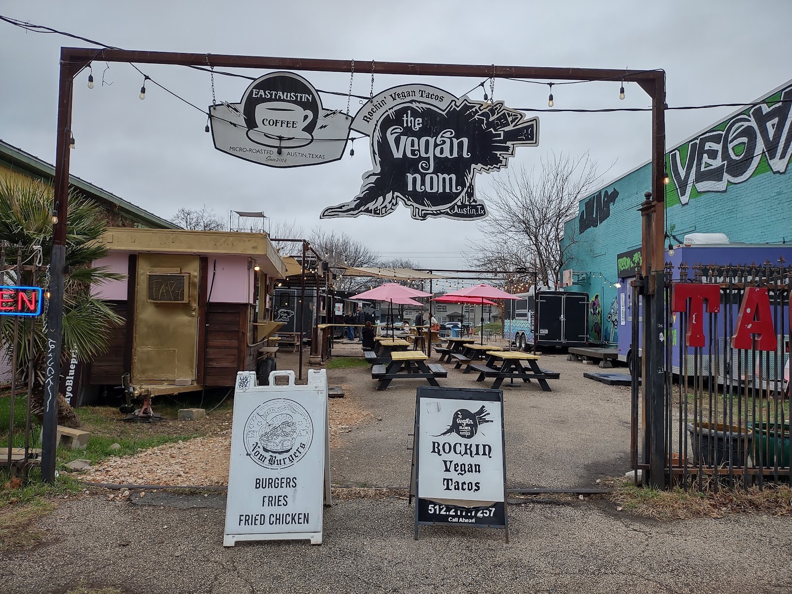 The Vegan Nom: the place