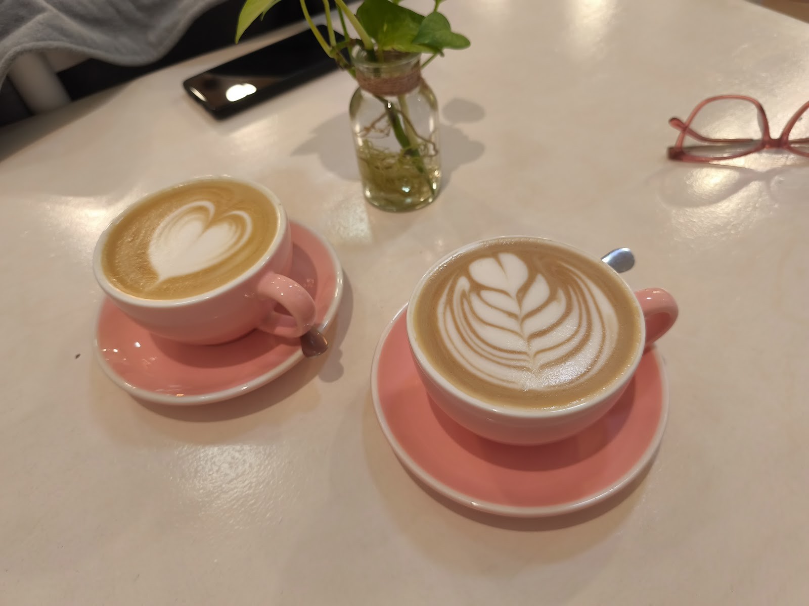 LET IT BLOOM - Specialty Coffee n' Brunch: food & drinks