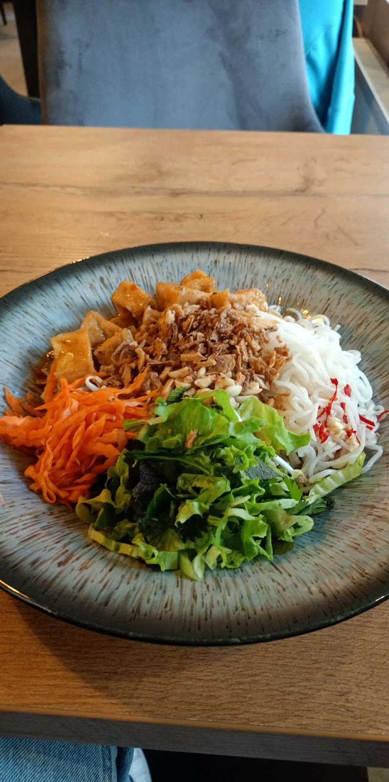 Moc Vegan: food & drinks