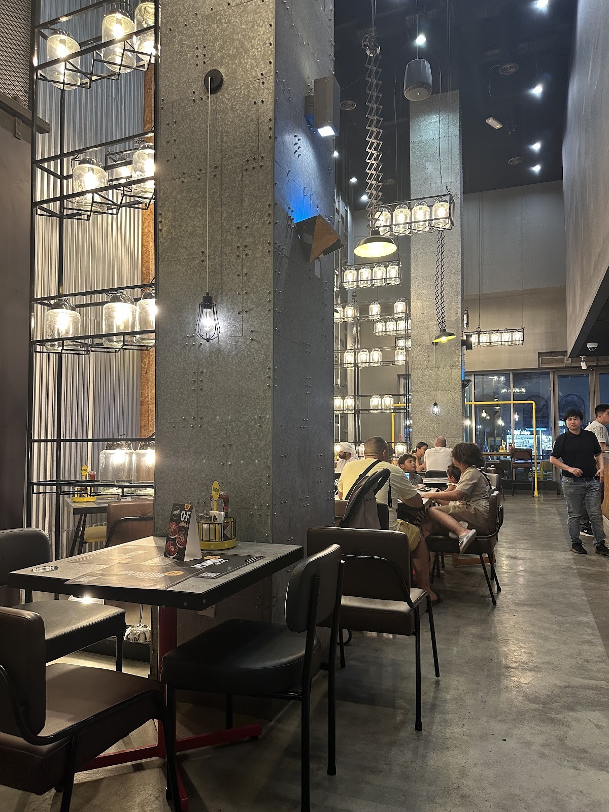 Operation: Falafel JBR: the place