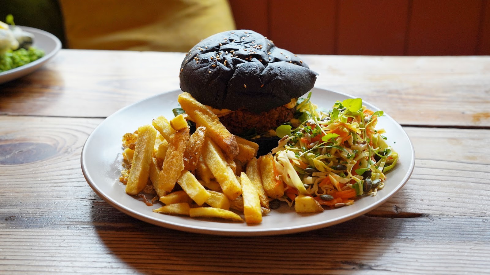 The Earth & Stars: food & drinks