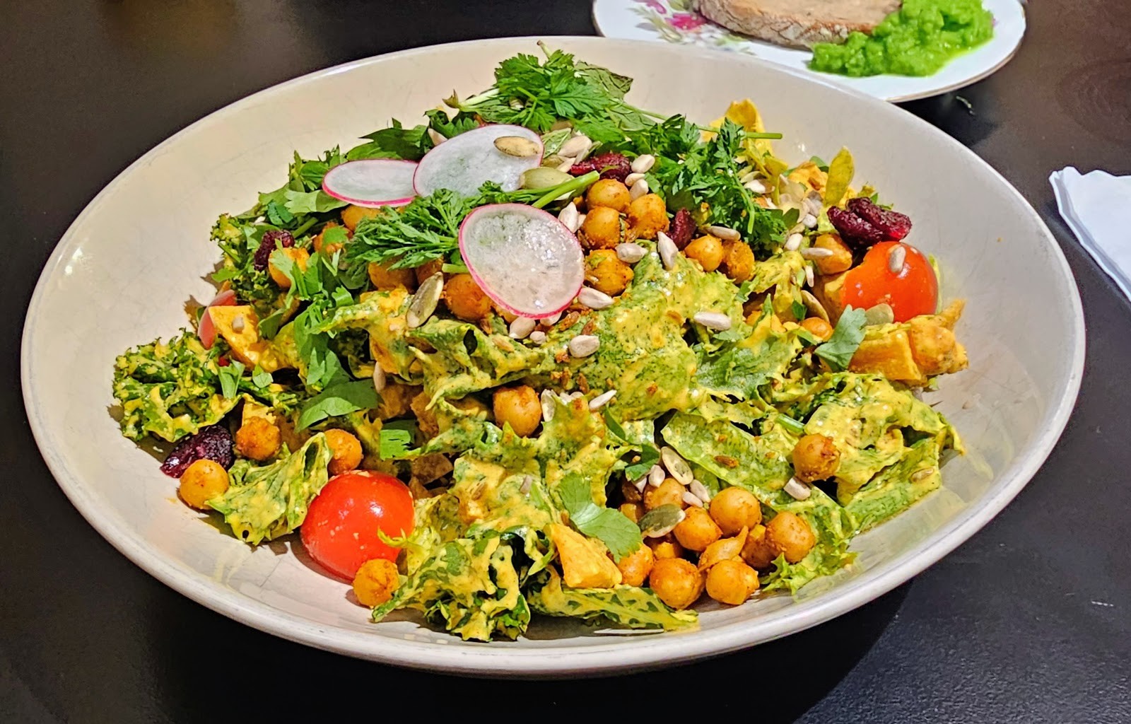 Ravintola Lohtu: food & drinks