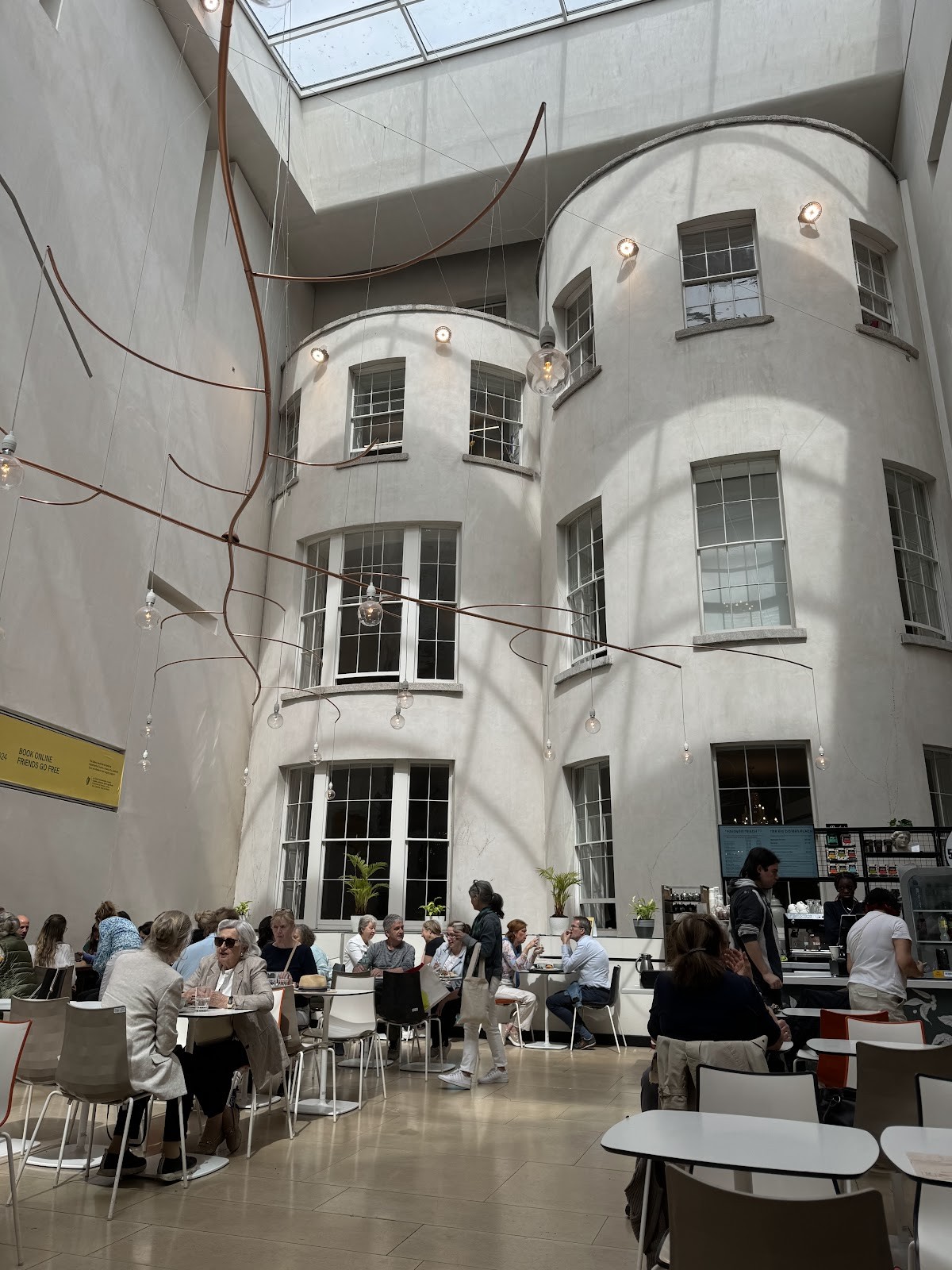 The National Gallery Café and Restaurant: the place