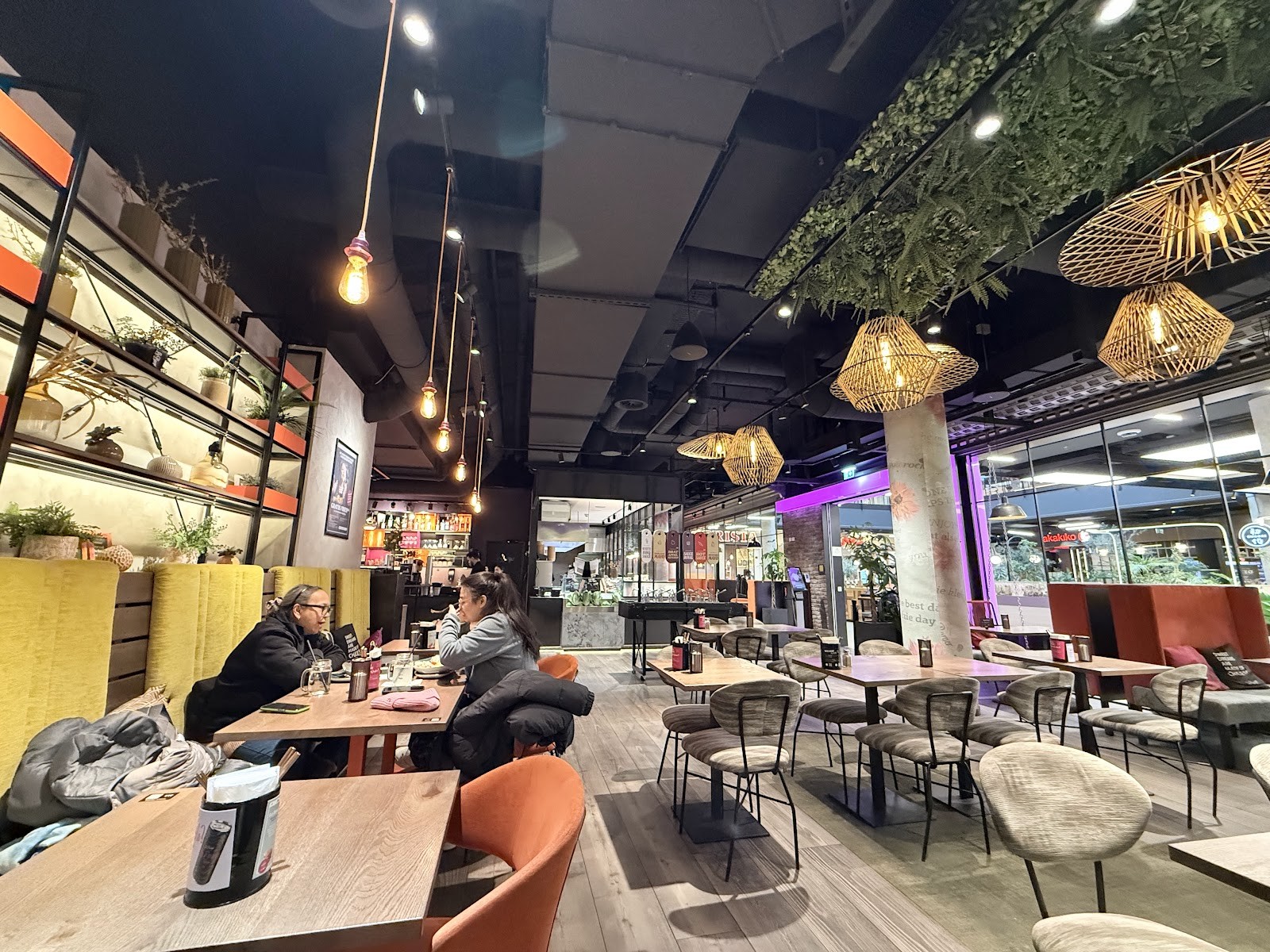 Le Burger Donau Zentrum: the place