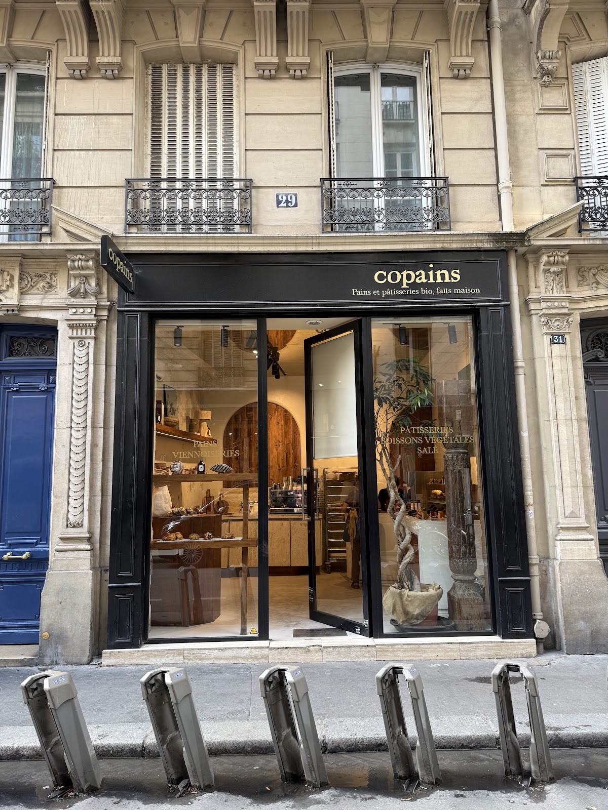 Copains: the place