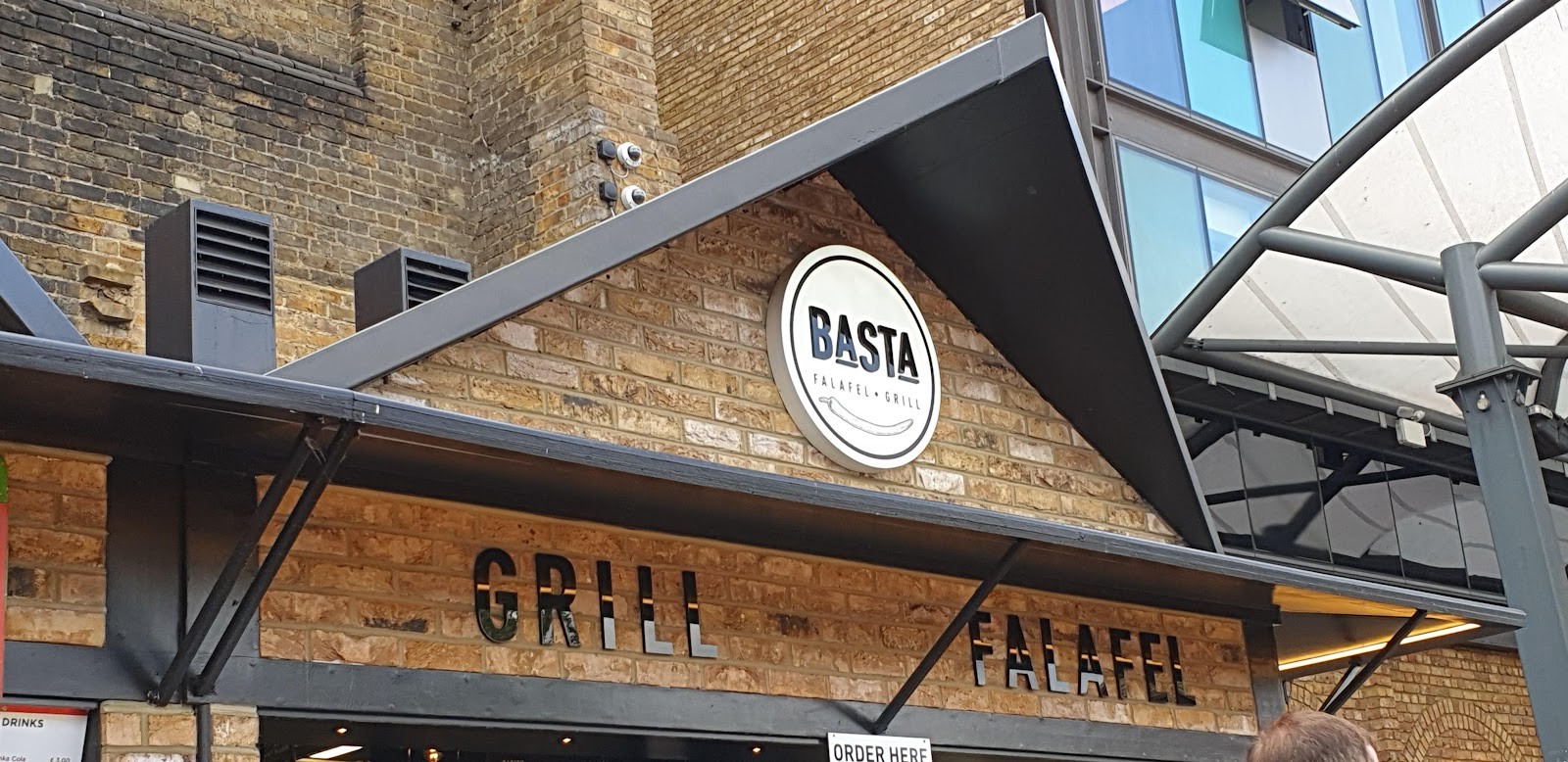 Basta - Falafel & Grill: the place