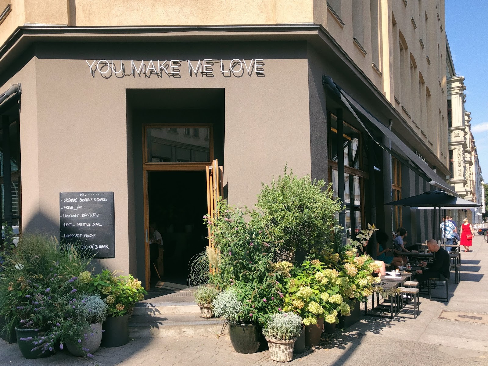 Café Oliv: the place