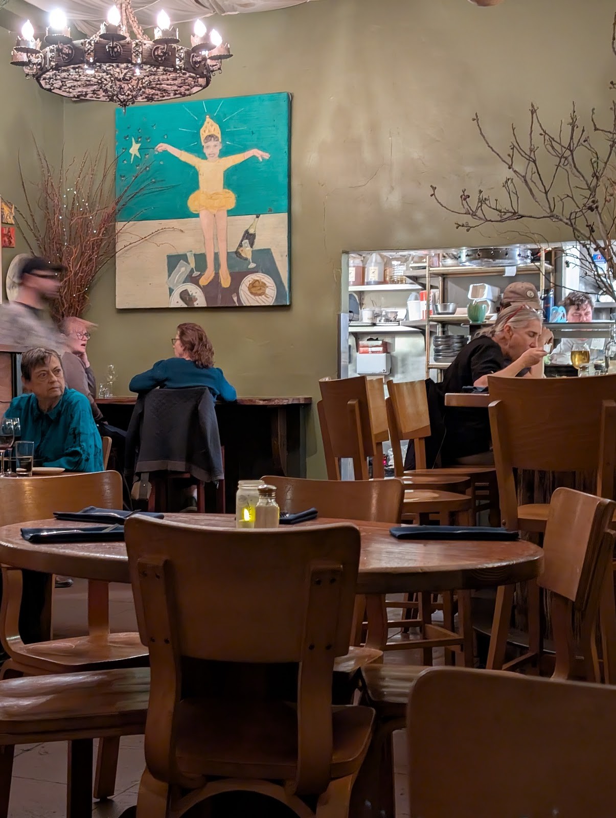 Firefly Restaurant: the place