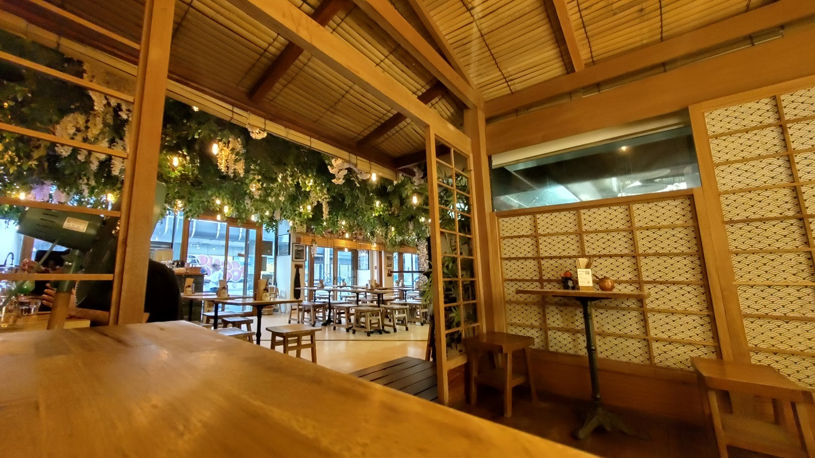 Neko Ramen Green: the place