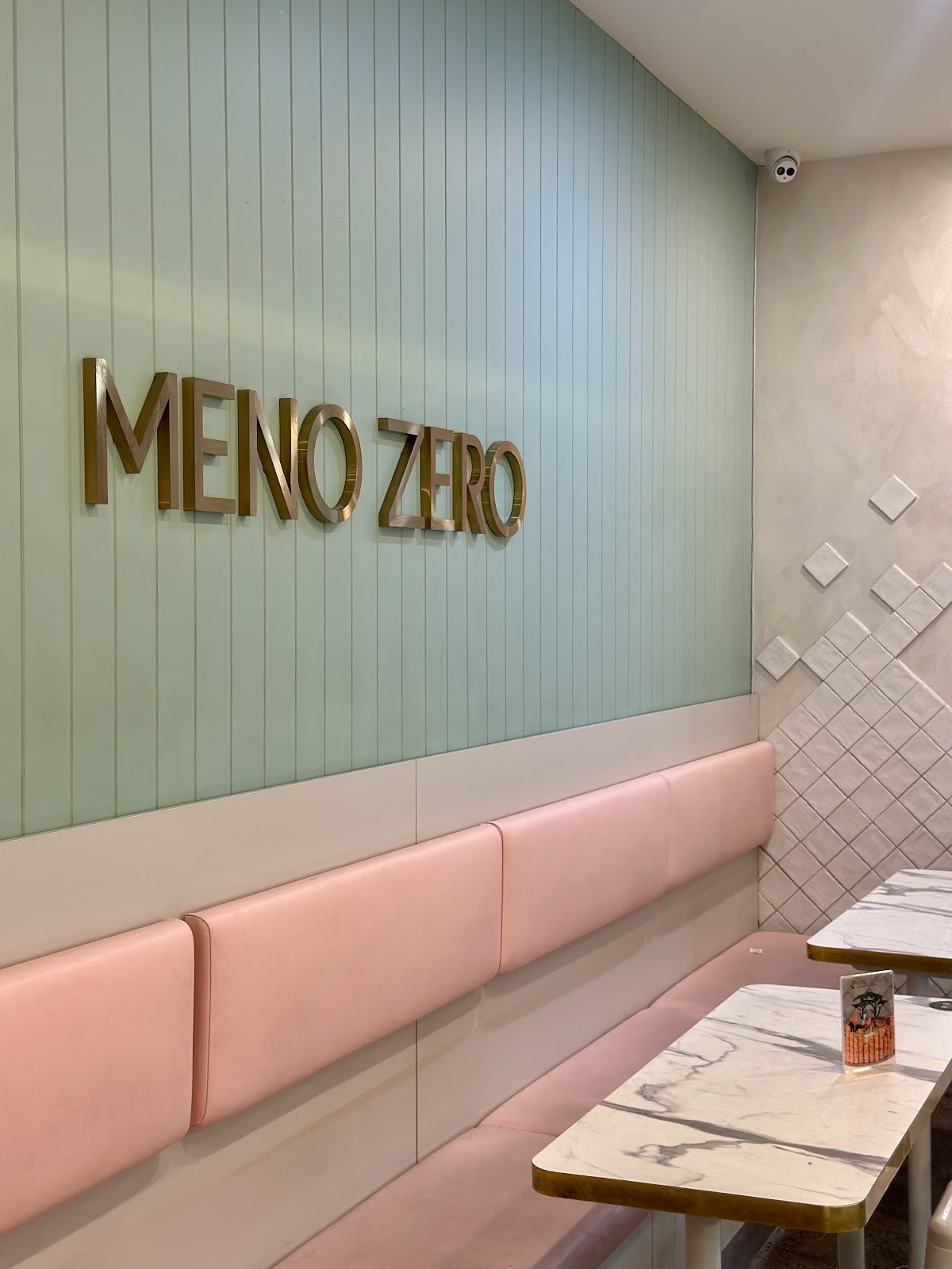Meno Zero: the place