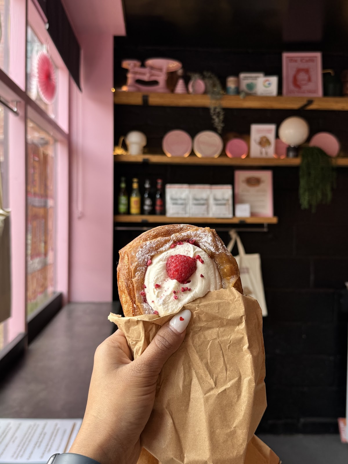 Lovely Rita's Bakehouse: food & drinks