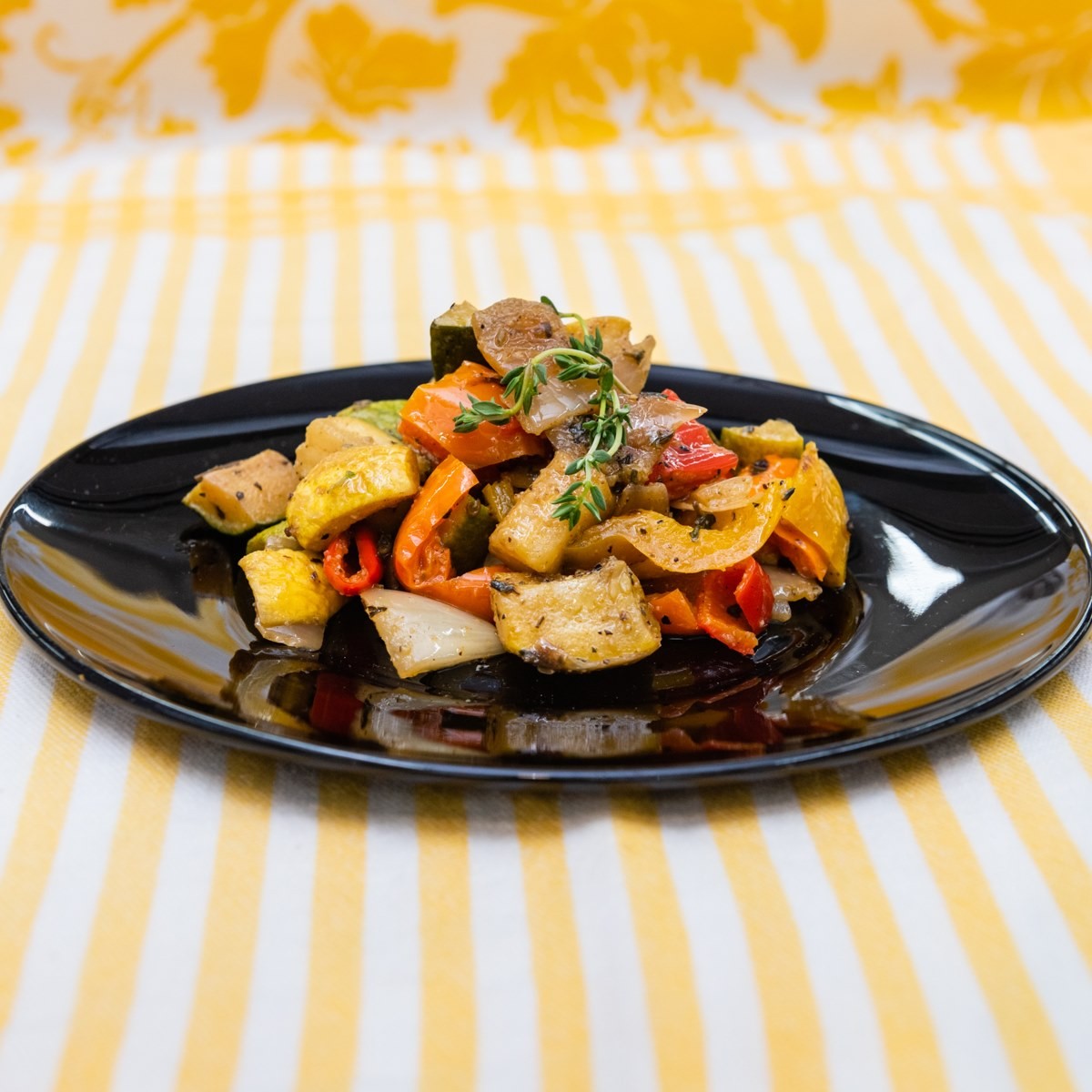 MintPorch Cafe: food & drinks
