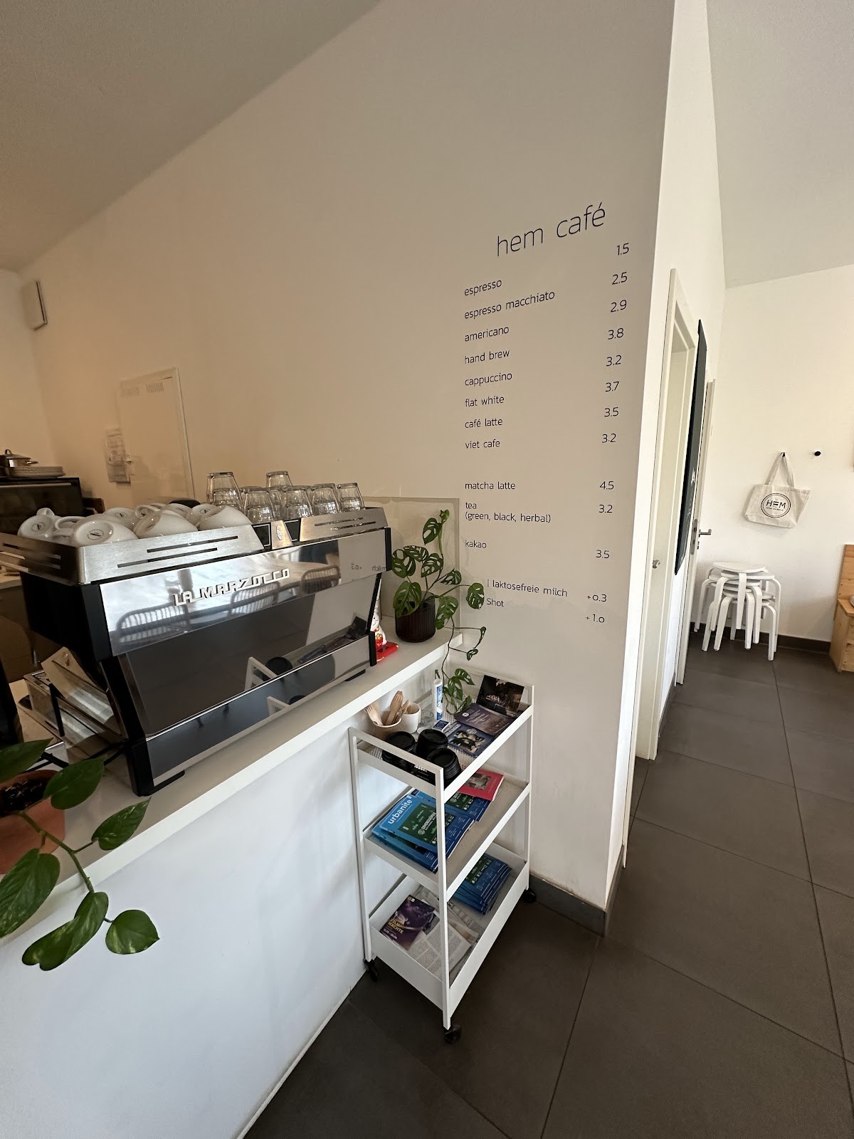 Hem Cafe: the place
