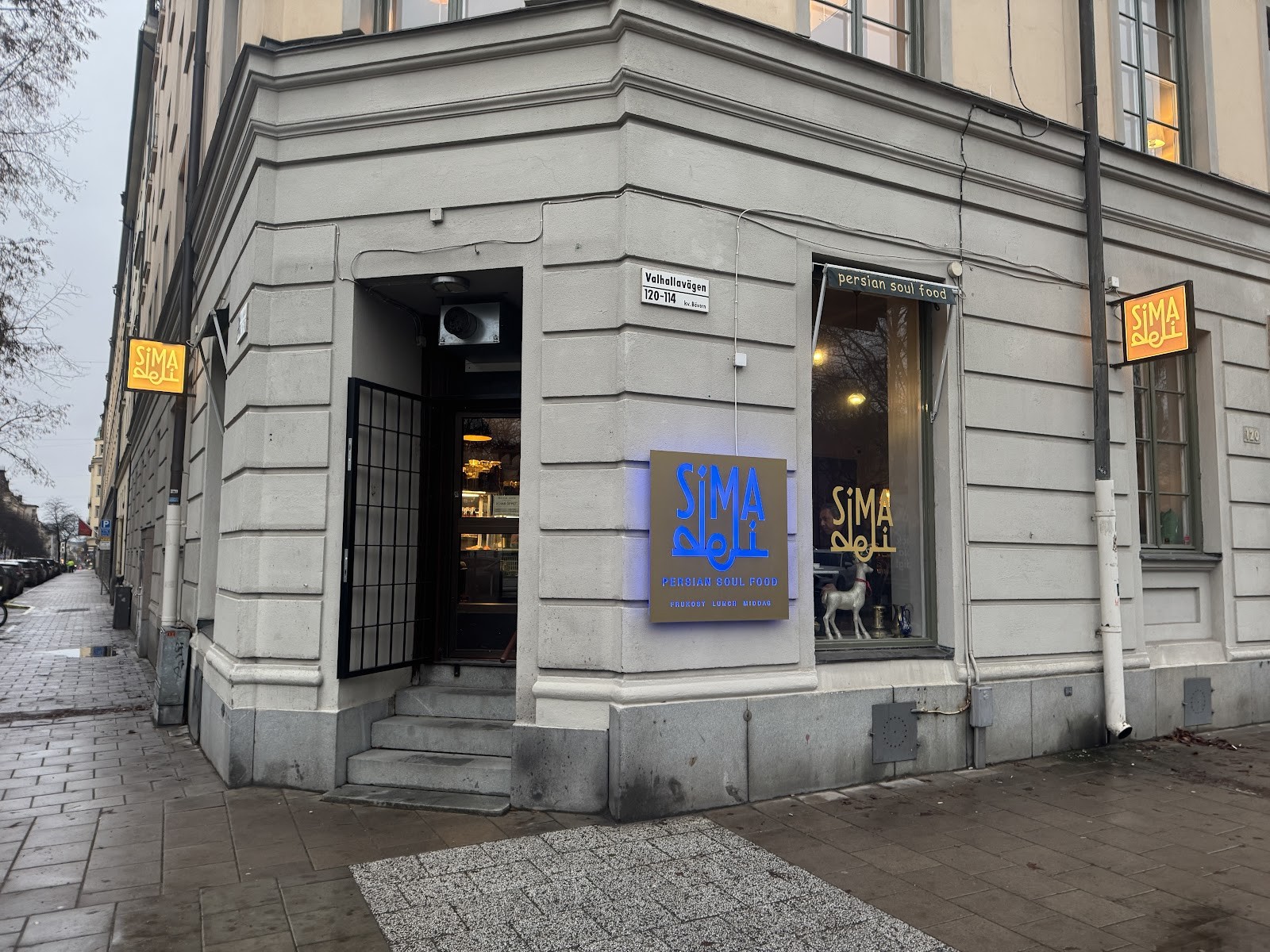 Sima Deli: the place