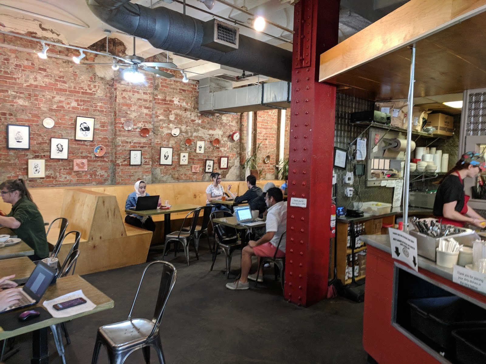 Ula Café: the place