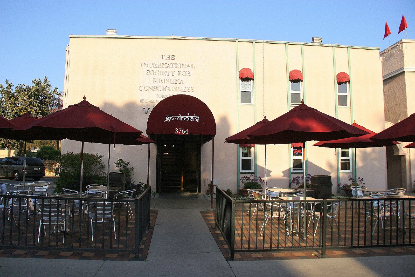 Govinda's Natural Foods Cafe: the place