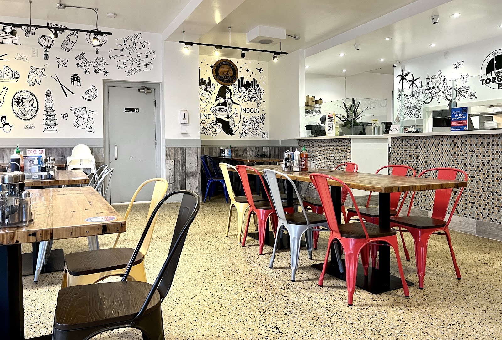 Toronto Pho DUFFERIN: the place