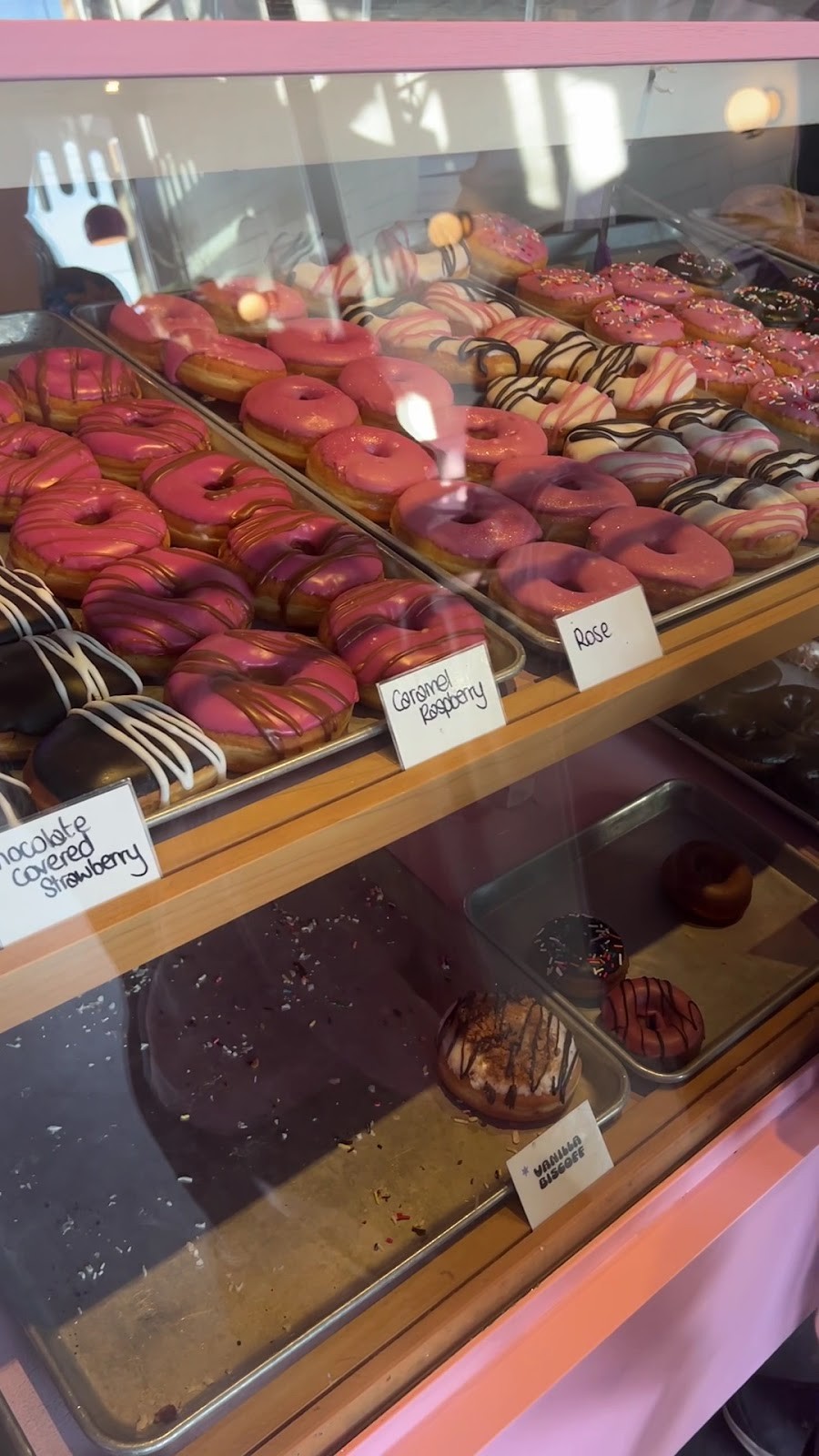 Dough Joy: food & drinks