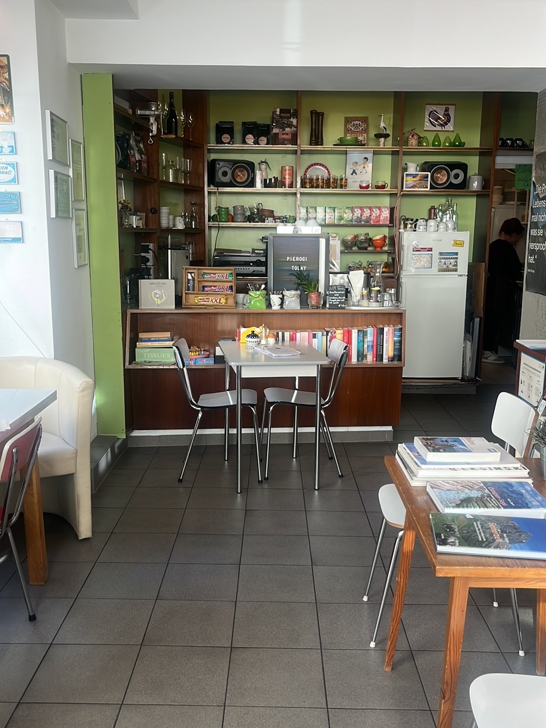 Café Vitrine: the place