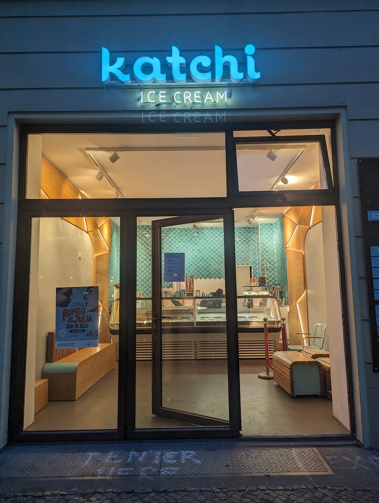 Katchi Ice Cream (Hackescher Markt): the place