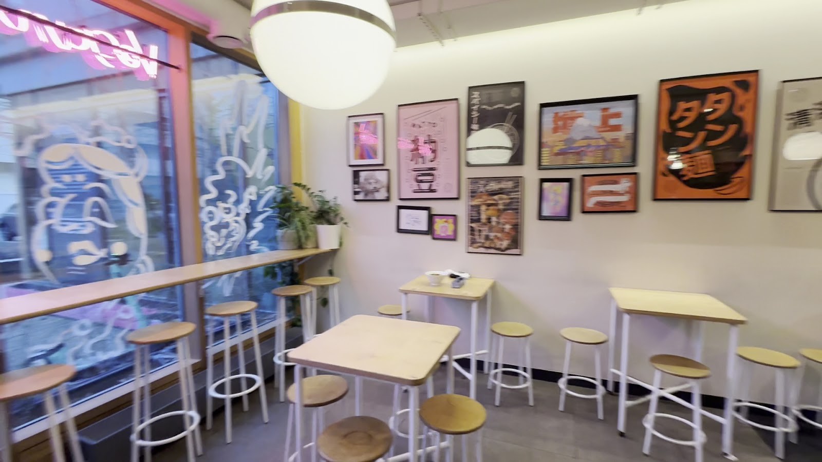 Vegan Ramen Shop Mokotów: the place