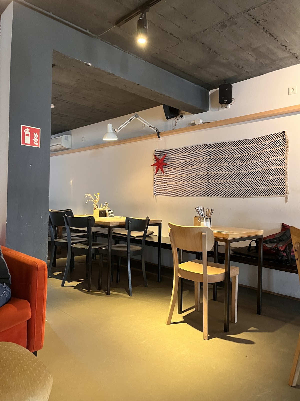 Café Heimisch: the place