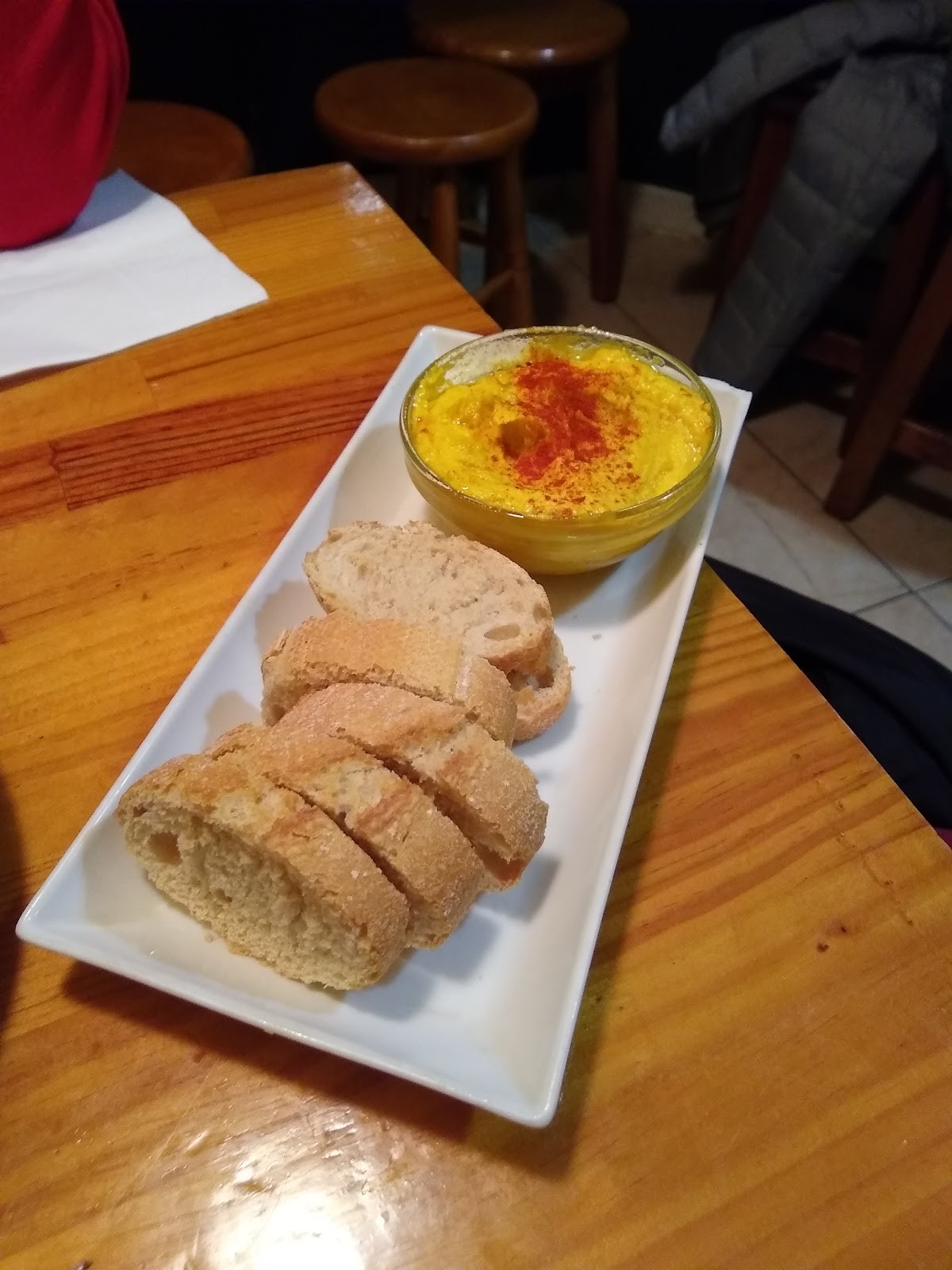 La Tavernaire: food & drinks