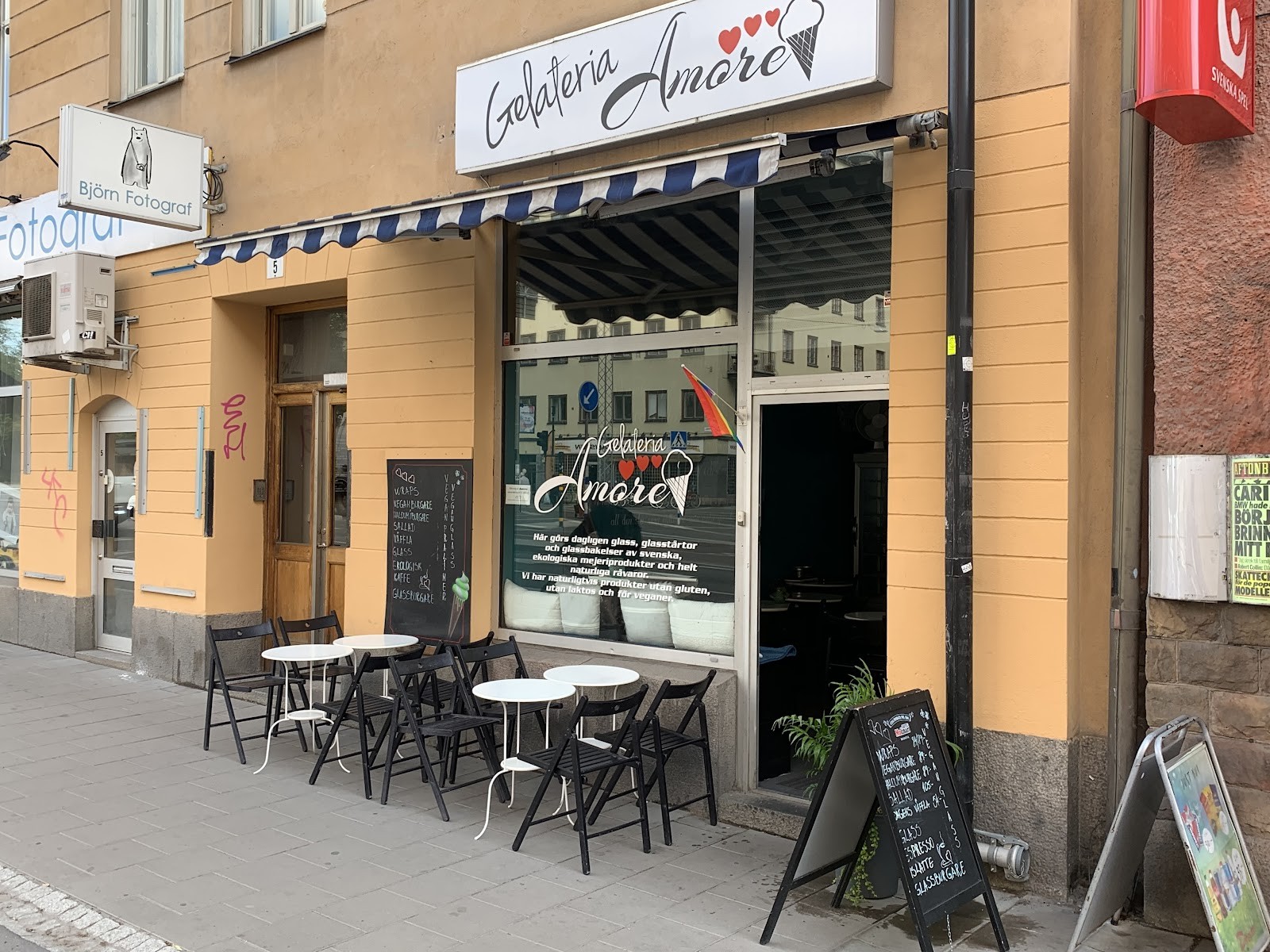 Gelateria Amore: the place