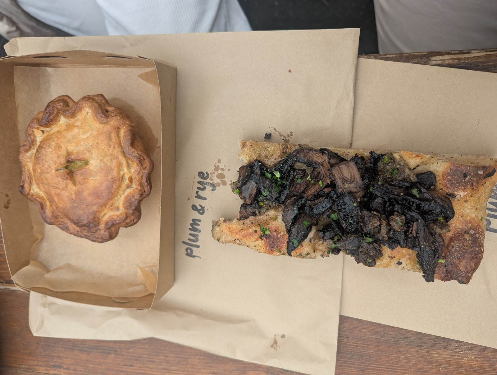 Plum & Rye: food & drinks