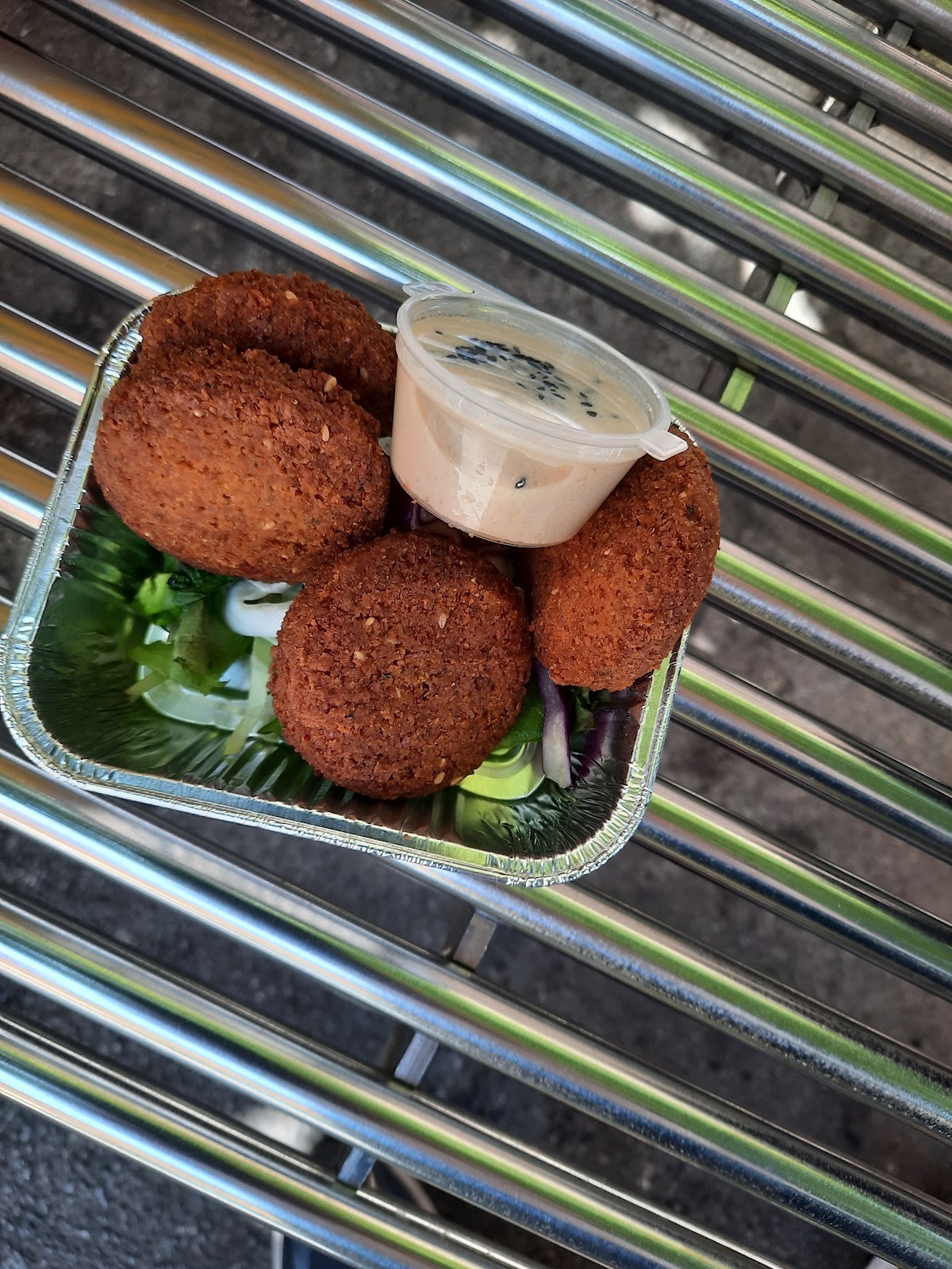 Delizioso Food: food & drinks