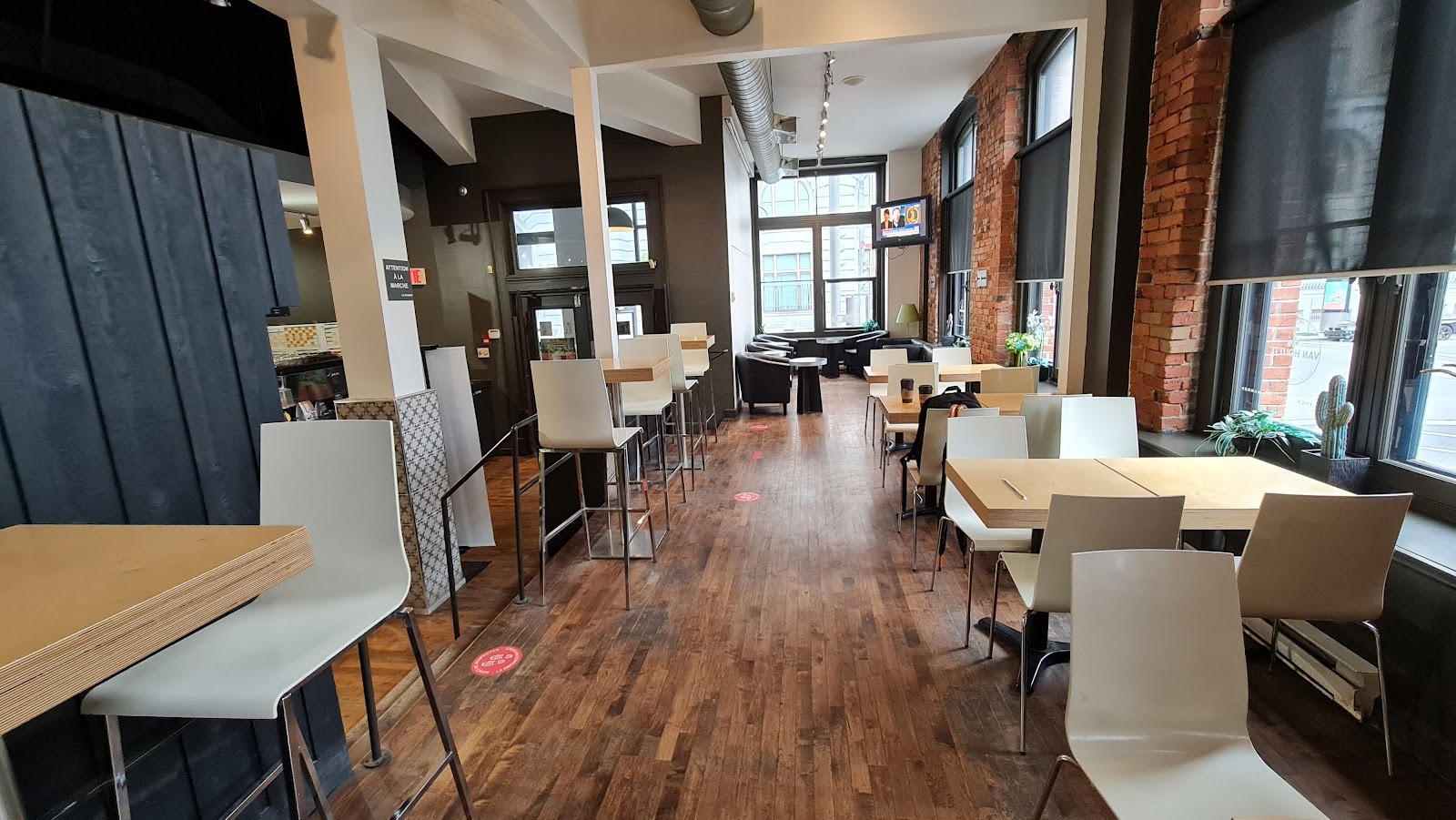 Café Van Houtte: the place