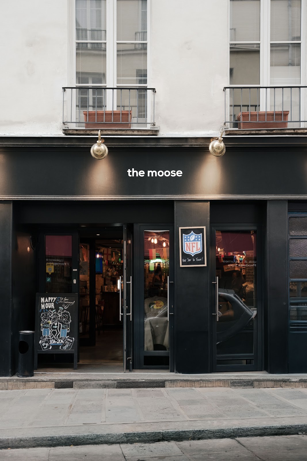 The Moose: the place