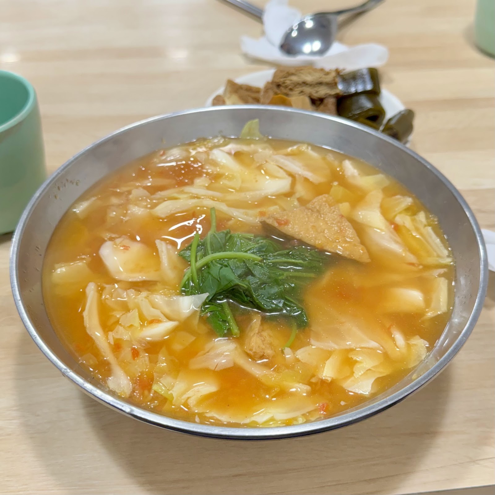 Vegetarian Seeds 禾苗素食: food & drinks