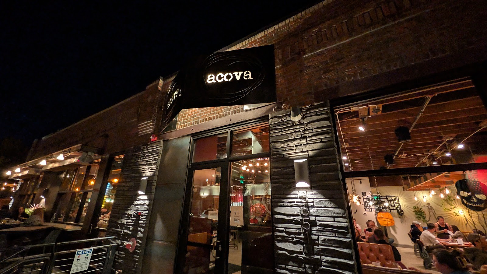 Acova: the place