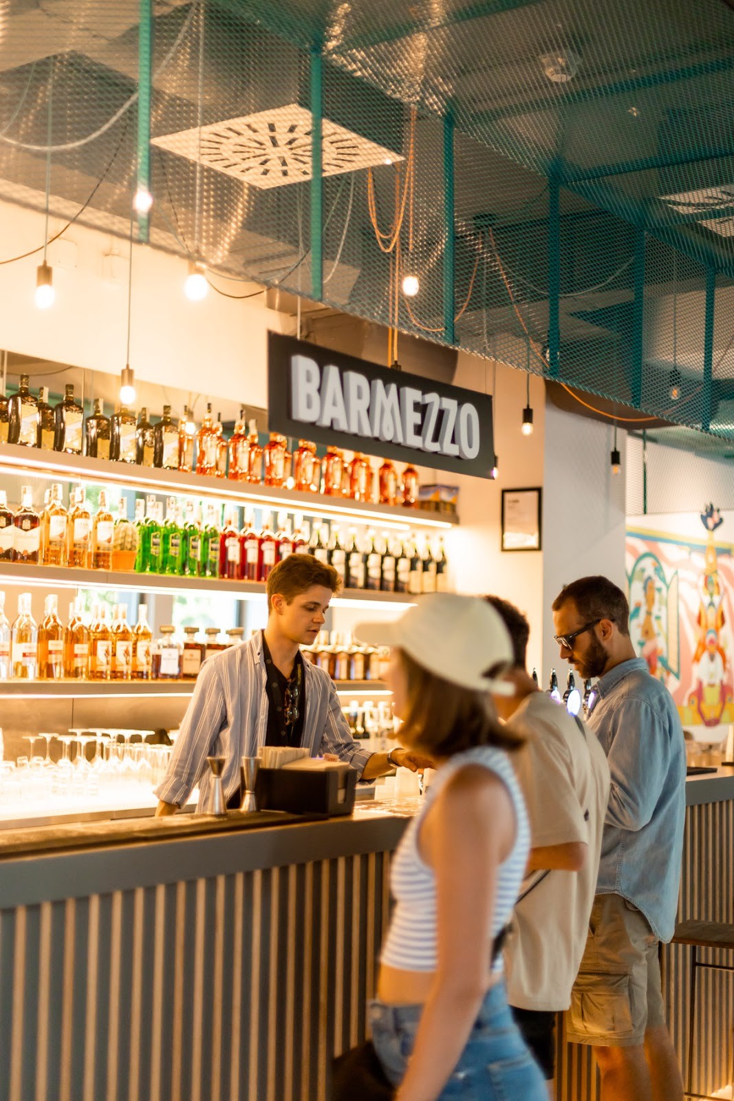 Barmezzo - YellowSquare Firenze: the place