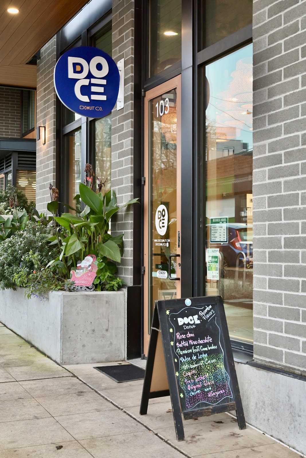 Doce Donut Co: the place