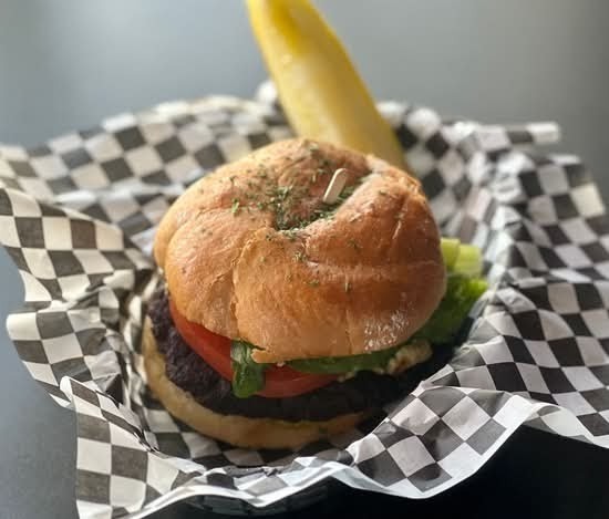 Georgetown Liquor Company: food & drinks