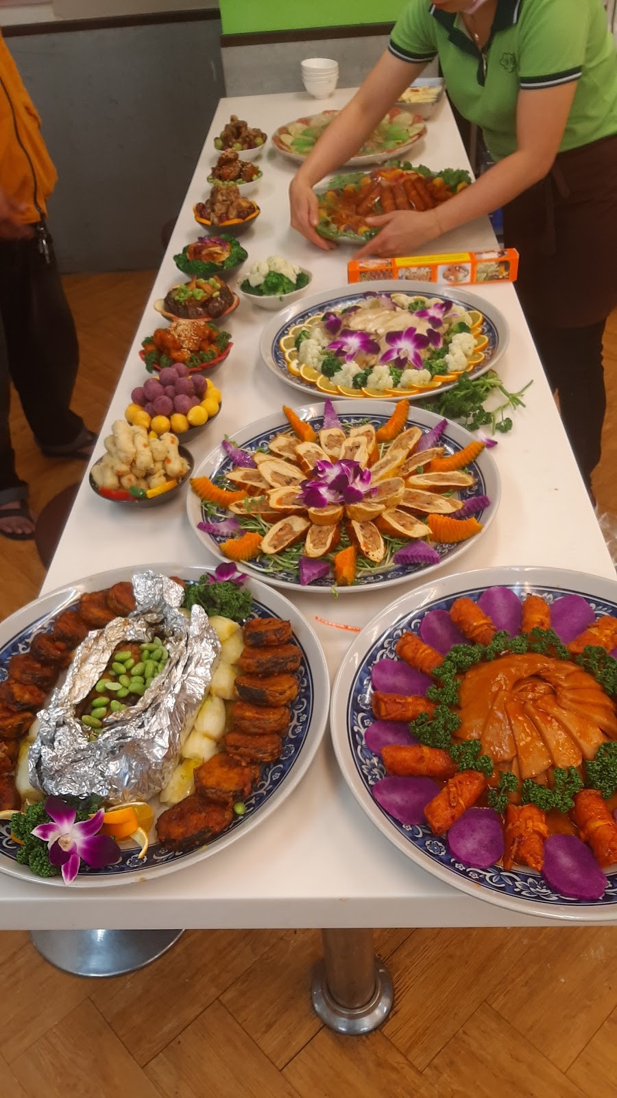 Nationwide Healthy Vegetarian (Zhongshan Jinxing Branch): food & drinks